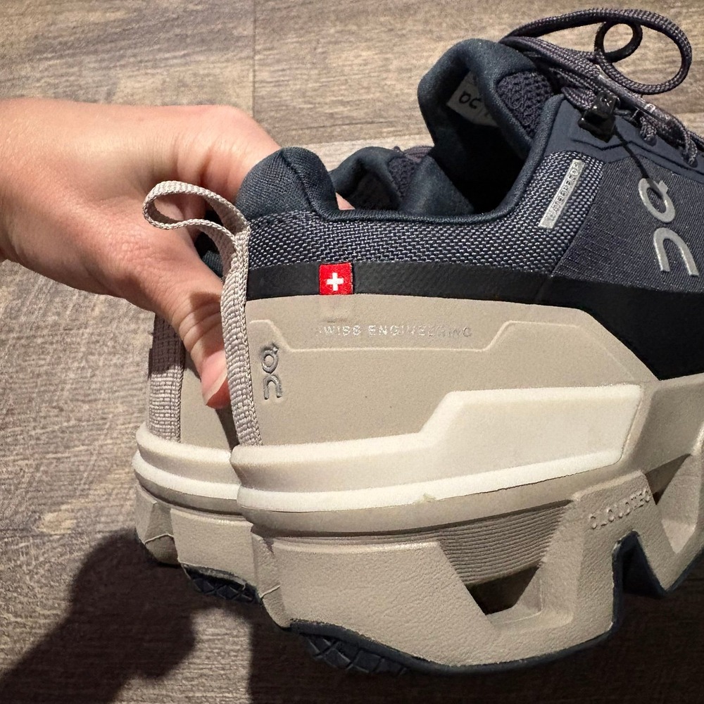 On Cloudwander Waterproof Sneakers Navy & Desert Colorway Women's Size 6 - Picture 7 of 10